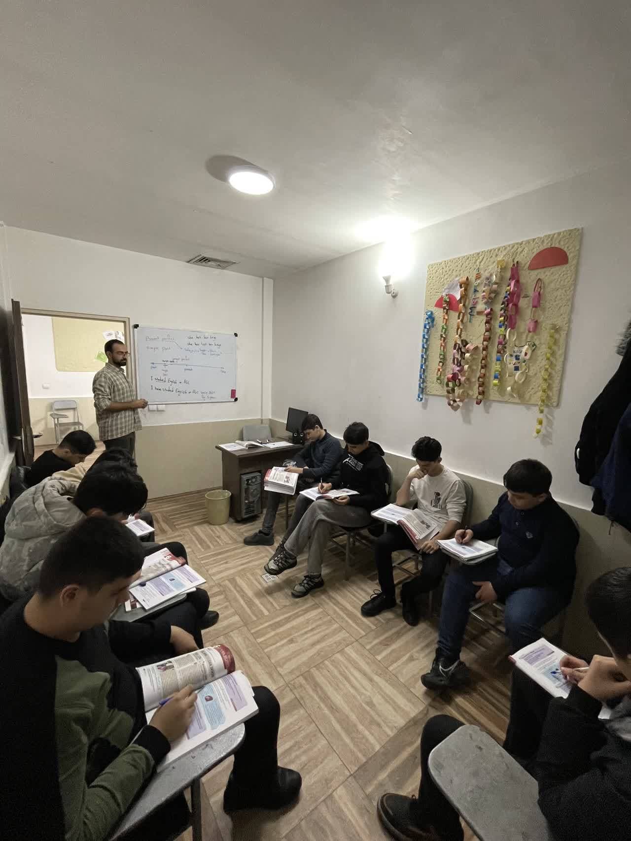 modaresanalborzcenter academy